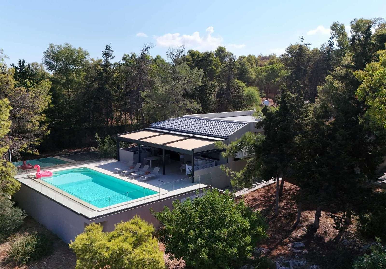 Photo of Villa in Agios Mattheos